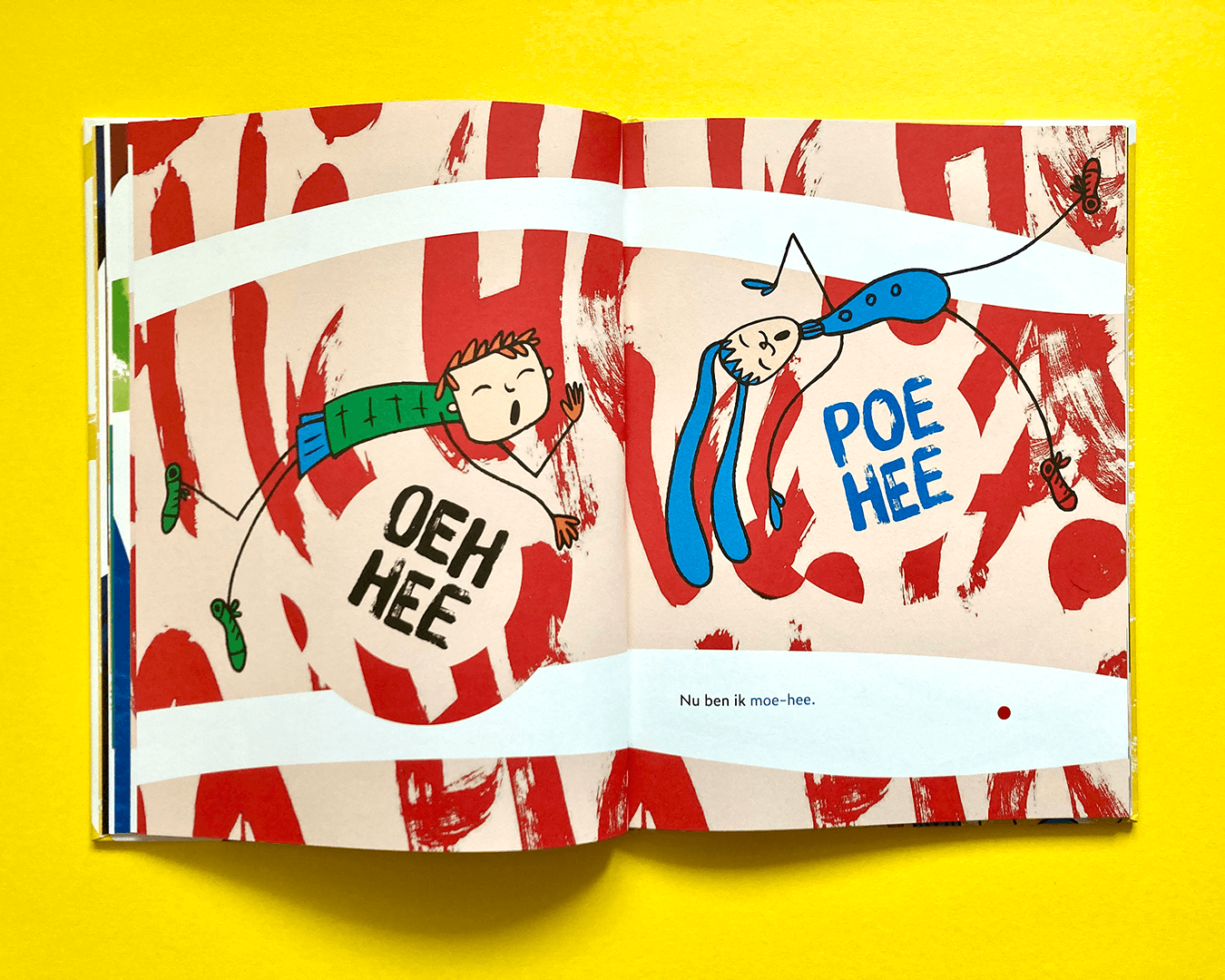 Book-De wereld maakt een koprol-PaulineHoogweg-02F